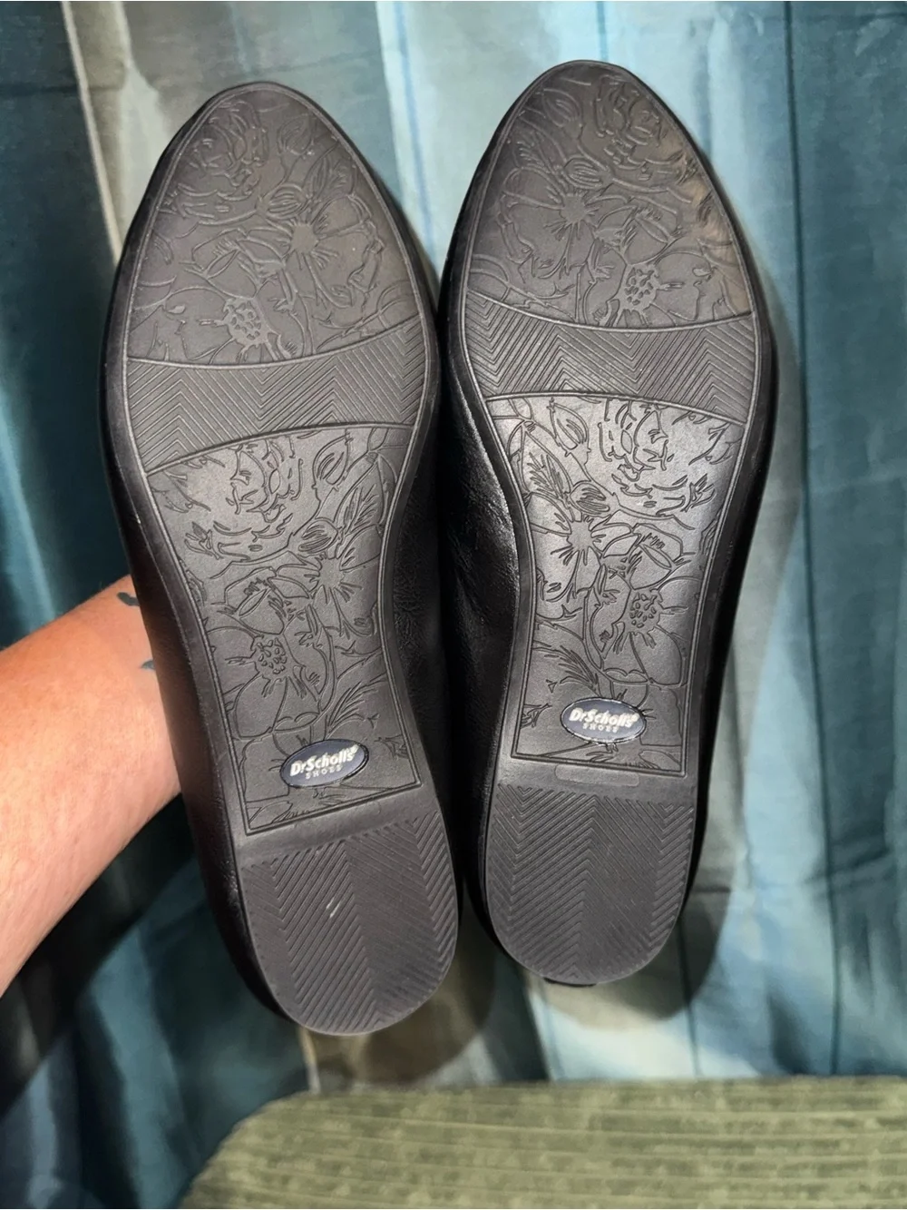 Dr. Scholl's Black Leather Ballet Flats